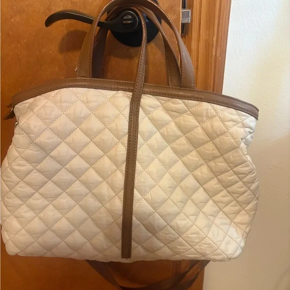 MZ Wallace 2 zip compartment with extra ouch crossbody or shoulder bag. - Picture 2 of 12